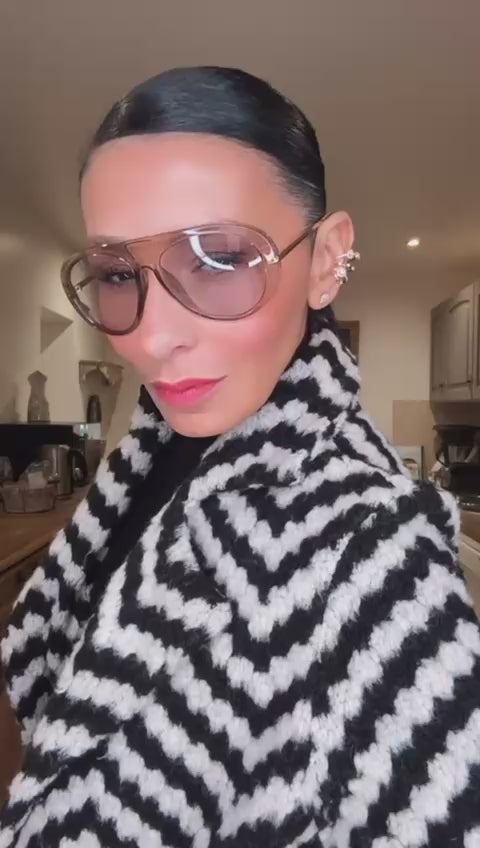 Manteau neuf noir et blanc taille Unique